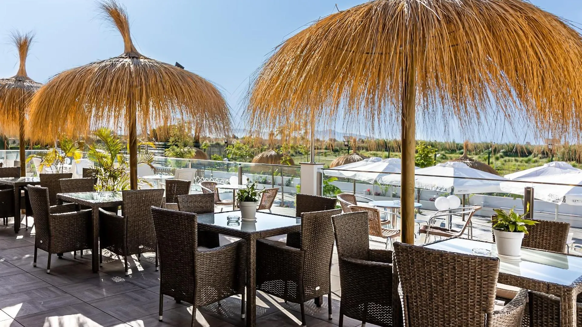 Apartamentos Avenida Tropical By Bossh! Apartments Salobrena