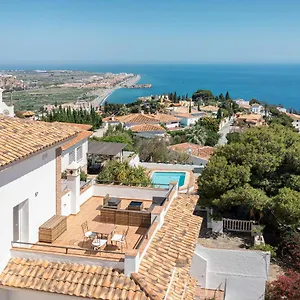 Villa La Colina With Heated Pool And Jacuzzi, Salobrena